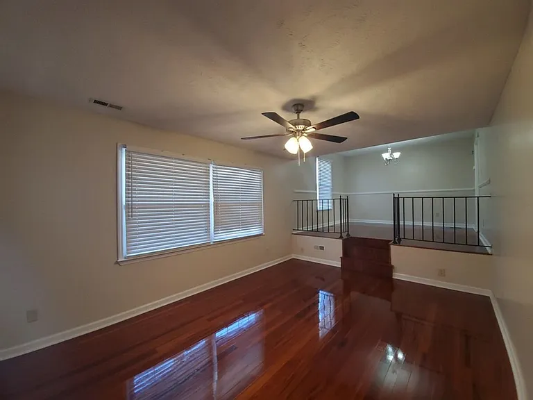 7886 Uriah Dr — Photo 12