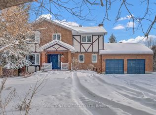 109 Huntley Manor Dr, Ottawa, ON K0A1L0