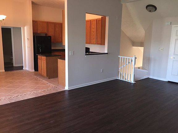 4th image of 5595 E Fountain Cir