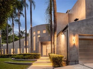 4035 Pacheco Dr, Sherman Oaks, CA 91403