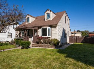 9622 W Melvina St, Milwaukee, WI 53222