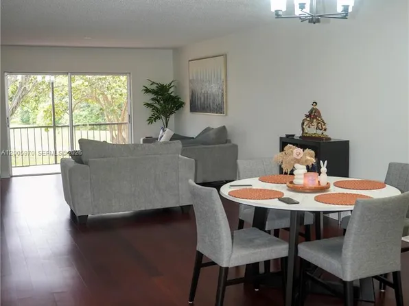6001 N Falls Circle Dr APT 203, Lauderhill, FL 33319