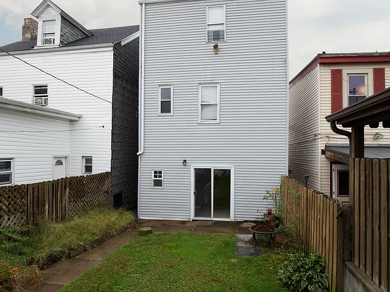 1938 Ley St — Photo 11