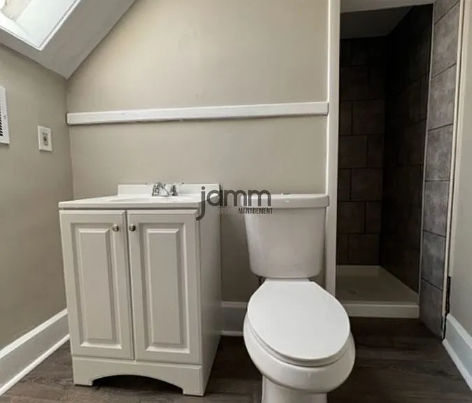 2181 Edgewood Rd #3 — Photo 5