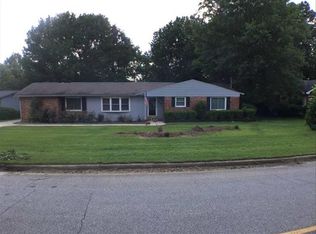 823 Ross St, Perry, GA 31069