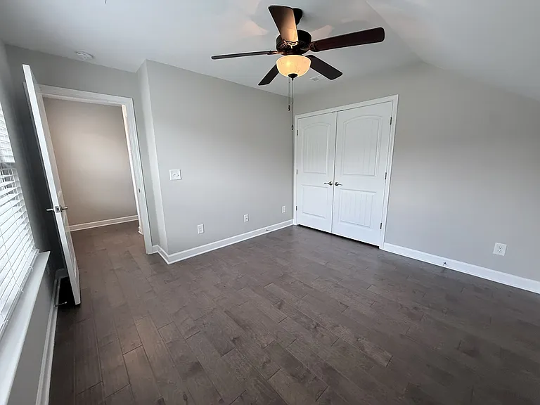 2290 Chaucer Park Ln — Photo 34