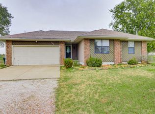 303 New Melville Rd, Willard, MO 65781