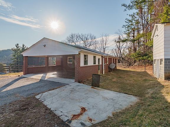 5th image of 109 Floyd Mountain Ln