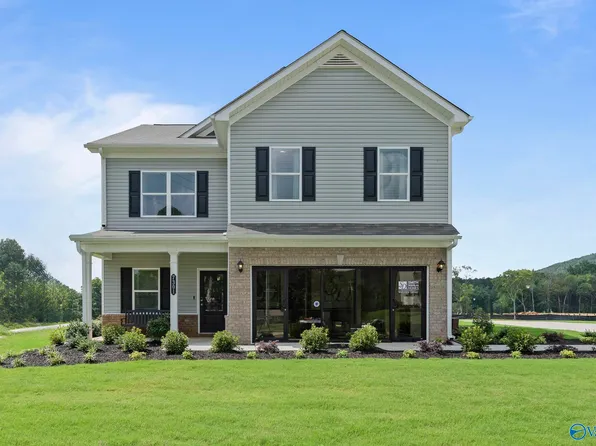 7301 Pine Run Ln, Owens Cross Roads, AL 35763