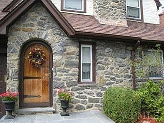 2nd image of 159 Park Dr