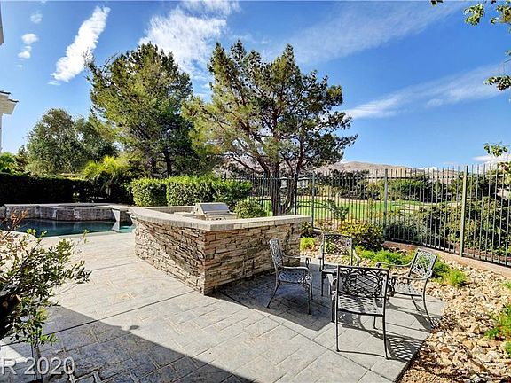 5th image of 12075 Whitehills St