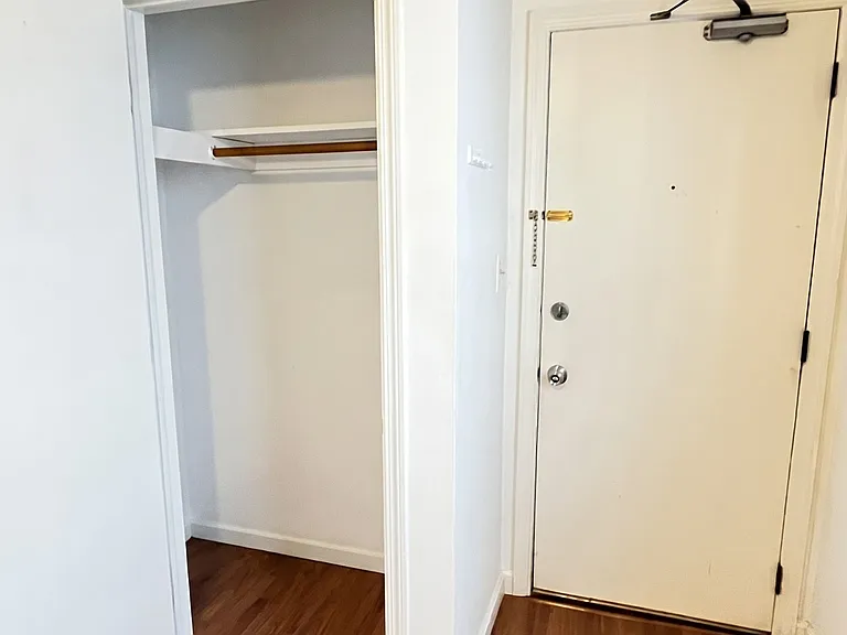 86 Pacific St #2A — Photo 2