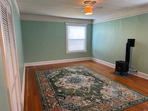 2nd image of 4114 Fremont Ave N APT 6