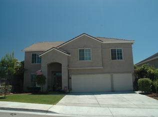 1561 Panorama Dr, Hollister, CA
