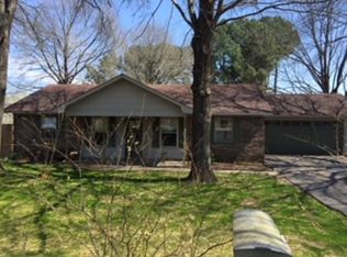 1602 Avenue 1 NE, Atkins, AR 72823