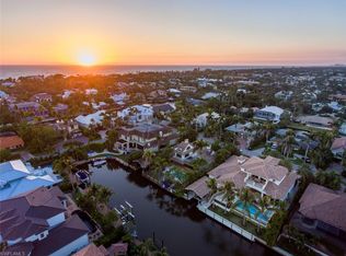 450 17th Ave S, Naples, FL 34102