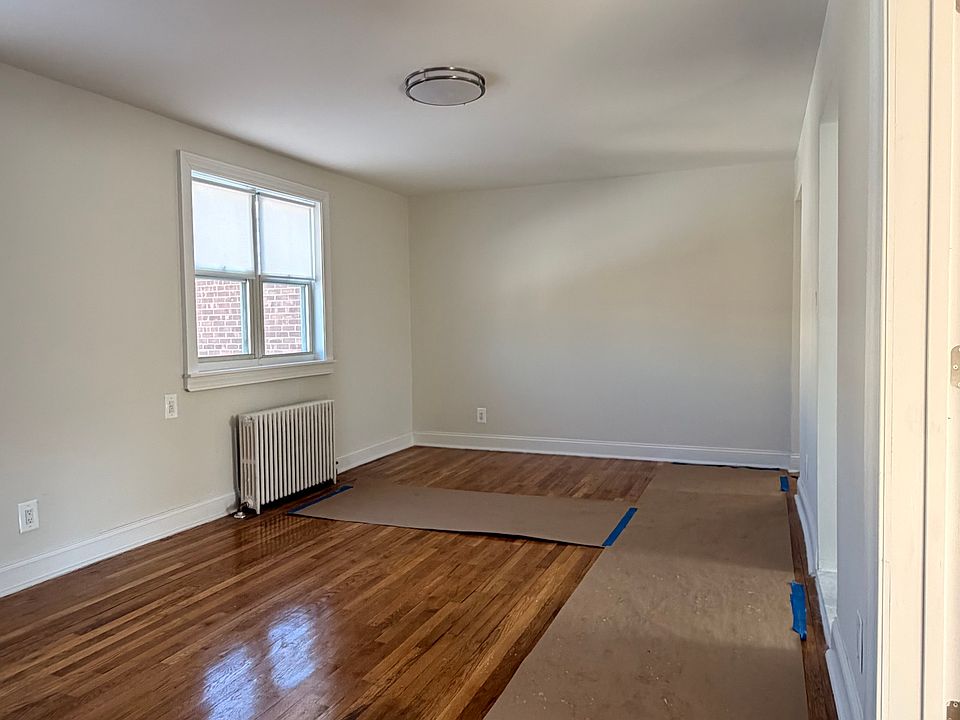 2nd image of 67-58 224th St #B