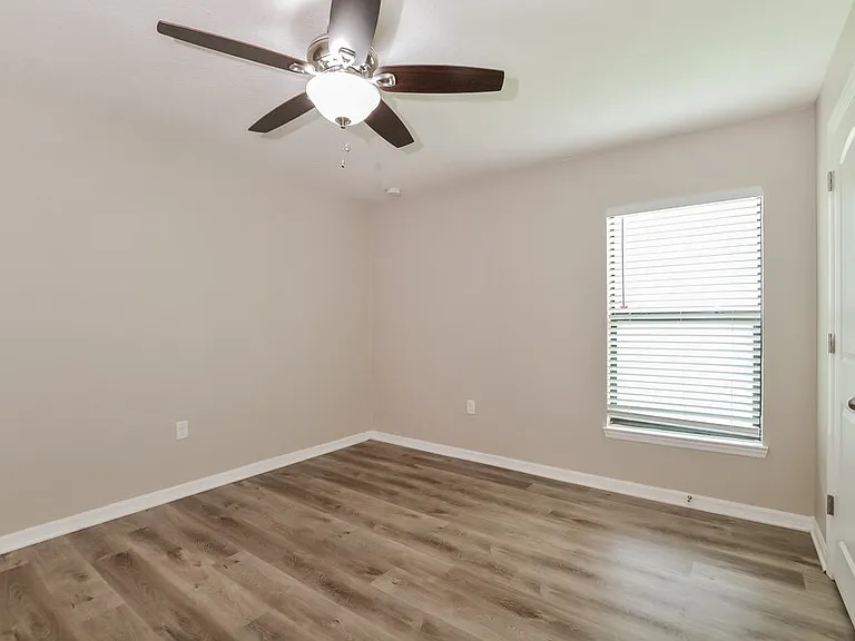 2443 Bracknell Forest Trl — Photo 11