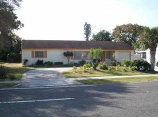 316 Center Rd, Venice, FL 34293