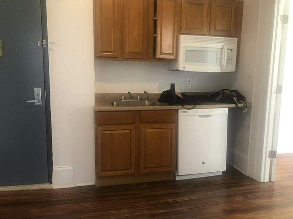 5th image of 348 E 62nd St APT 18