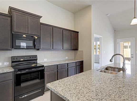 2nd image of 17208 Brittle Ln
