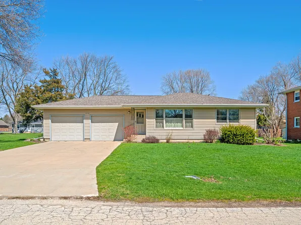 356 E Ann St, Somonauk, IL 60552