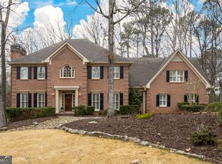 1240 Northcliff Trce, Roswell, GA 30076