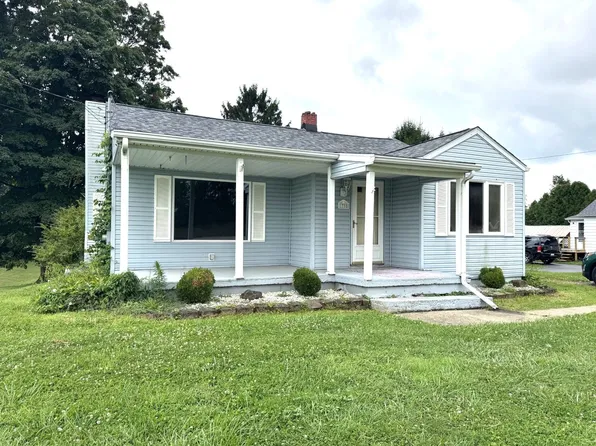 1788 E Poland Rd, New Castle, PA 16102
