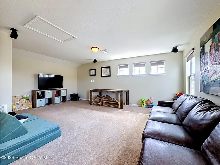 12033 Grand Kempston Dr — Photo 20