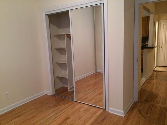 4th image of 3428 44th St #1F