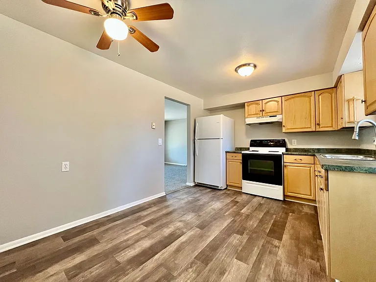 7135 S Birch Way — Photo 7