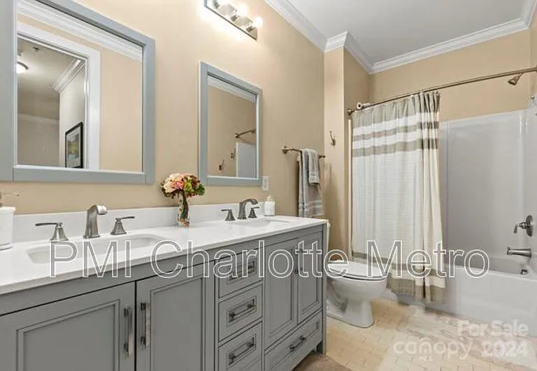 1101 W 1st St #311 — Photo 10