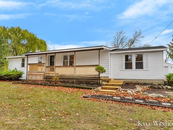 10795 W Garbow Rd, Middleville, MI 49333