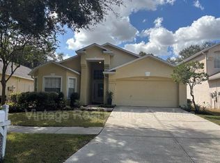3325 Manor Cove Cir, Riverview, FL 33578