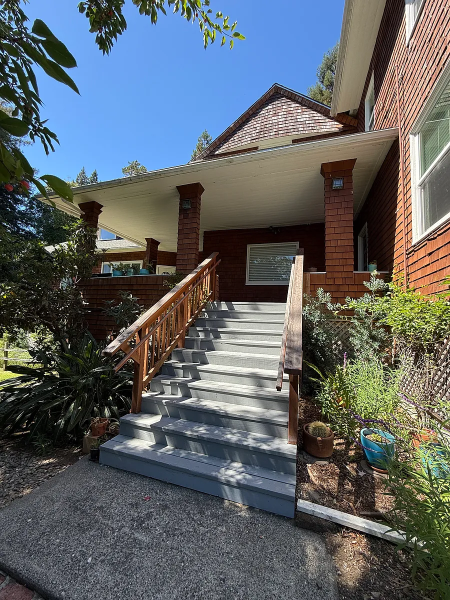 Photo 2 of 36 - 346 Corte Madera Ave #1B - Corte Madera, CA Building Photo - 346 Corte Madera Ave #1B