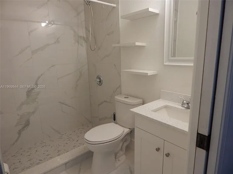 8986 W Flagler St #9 — Photo 19
