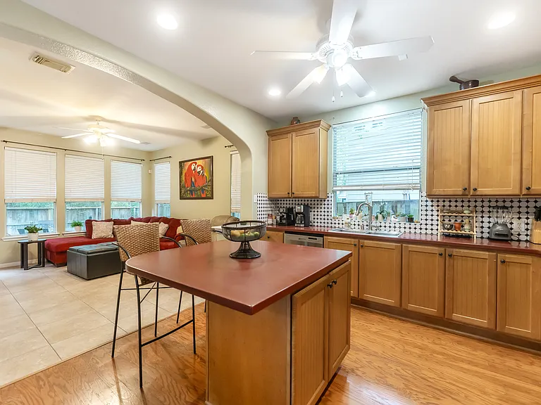 18 N Flickering Sun Cir — Photo 11