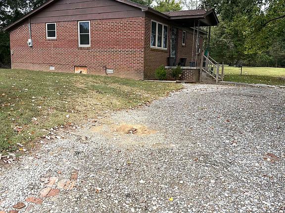 2nd image of 2263 Charleston Rd