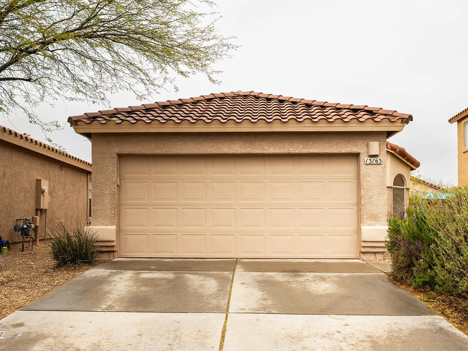 3 bed, 2.0 bath, 1284 sqft, $1,800 — Photo 1
