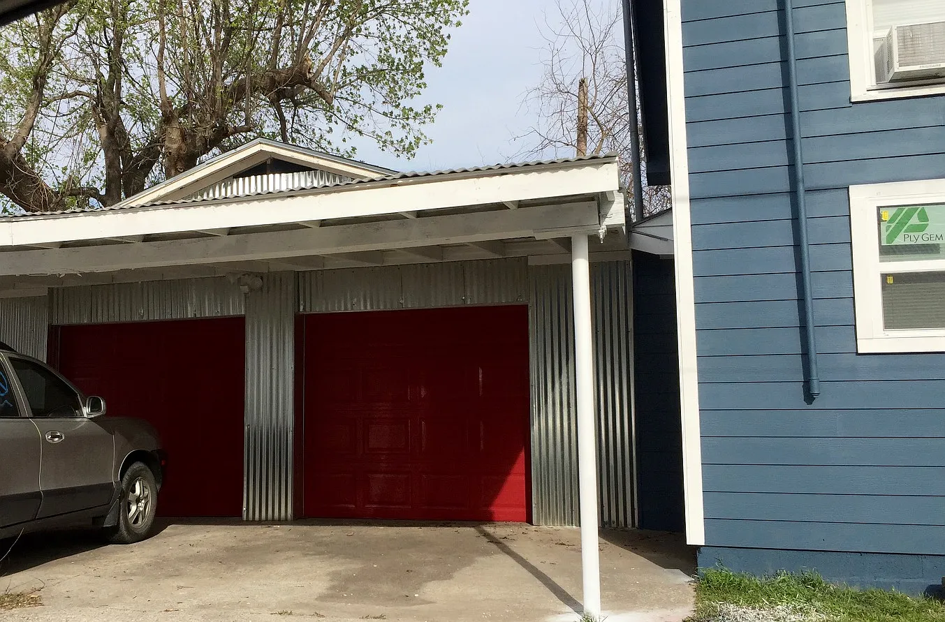 2 bed, 1056 sqft, $1,350 — Photo 3