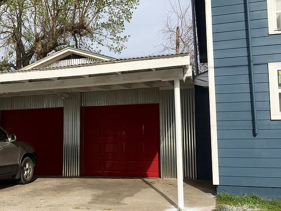 3rd image of 1601 E 7th St
