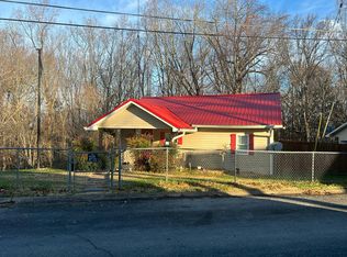 128 Wellington Cir, Oak Ridge, TN 37830