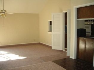 9728 Springtree Ln, Dallas, TX 75243