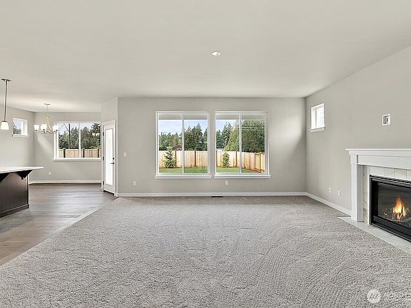5th image of 804 Bodie Court SE