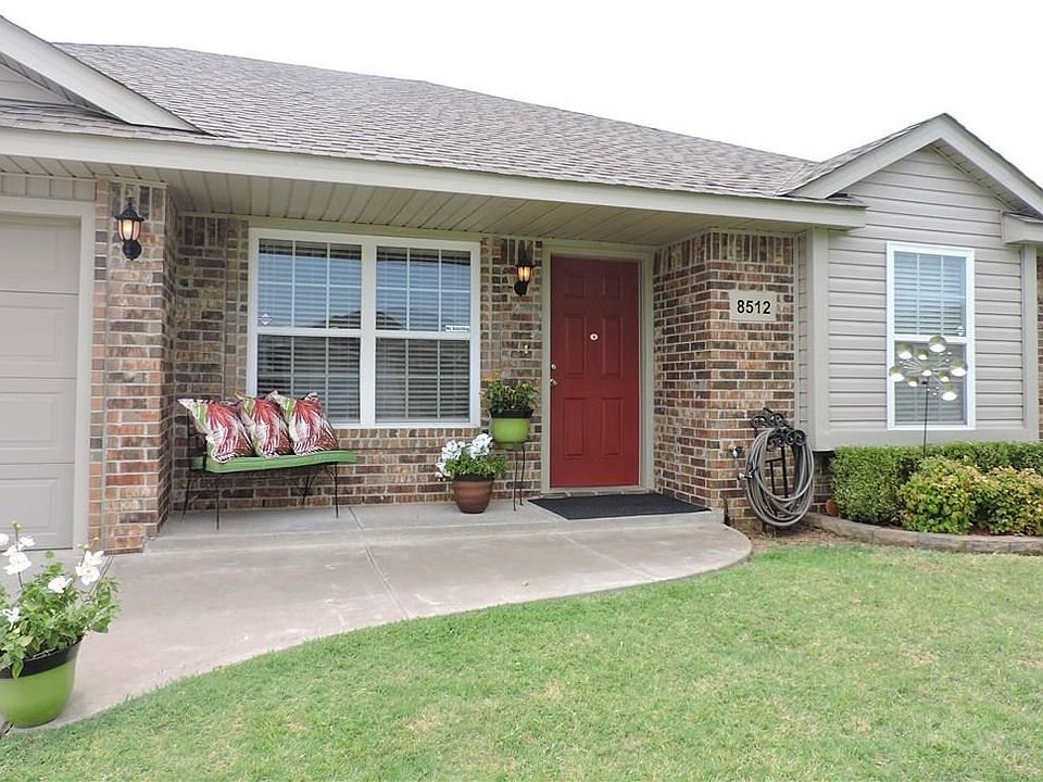1st image of 8512 SW 44th Ct
