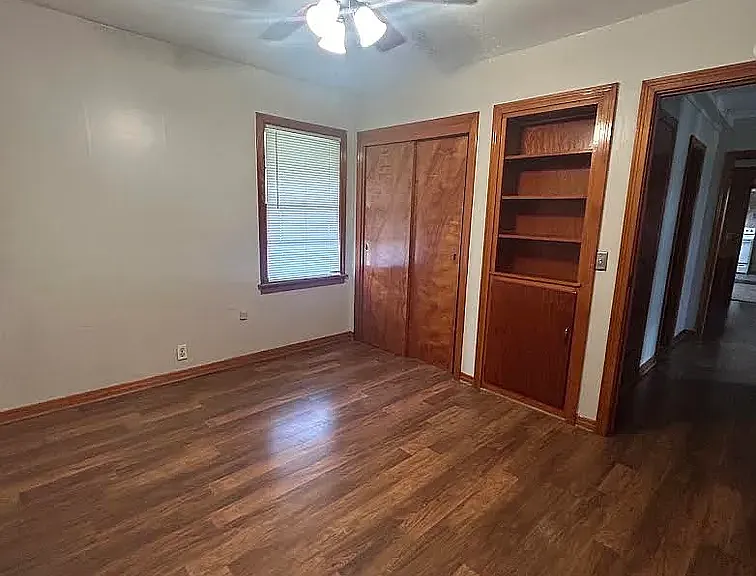 417 W Claflin Ave — Photo 7