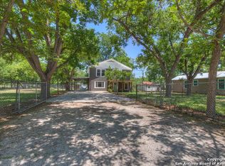 739 Albert St, New Braunfels, TX 78130
