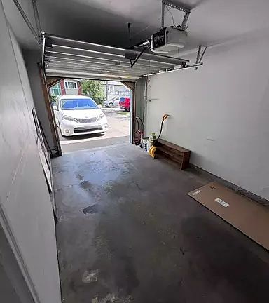 4th image of 11910 123rd St NW