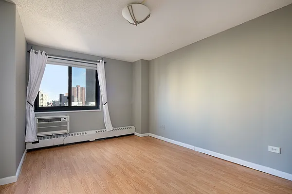 Sold by Compass | media 16