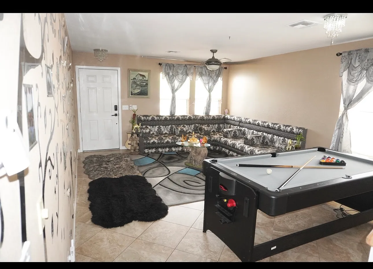4 bed, 2609 sqft, $2,600 — Photo 4